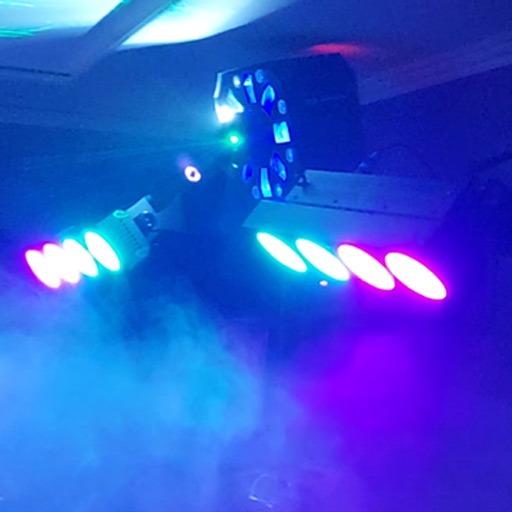 Lichtanlage 4 in Aktion; farbige Laser und Lichter, Nebel, Partyfeeling; zu mieten bei VEITLIGHT® in Berlin Lichtenberg